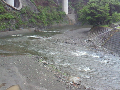 丹波山川の流れ